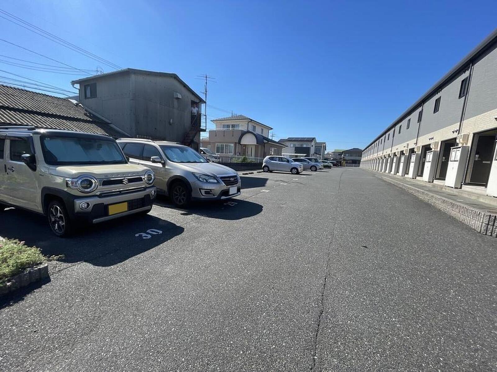 レオパレスクレールアヴェニール 写真4