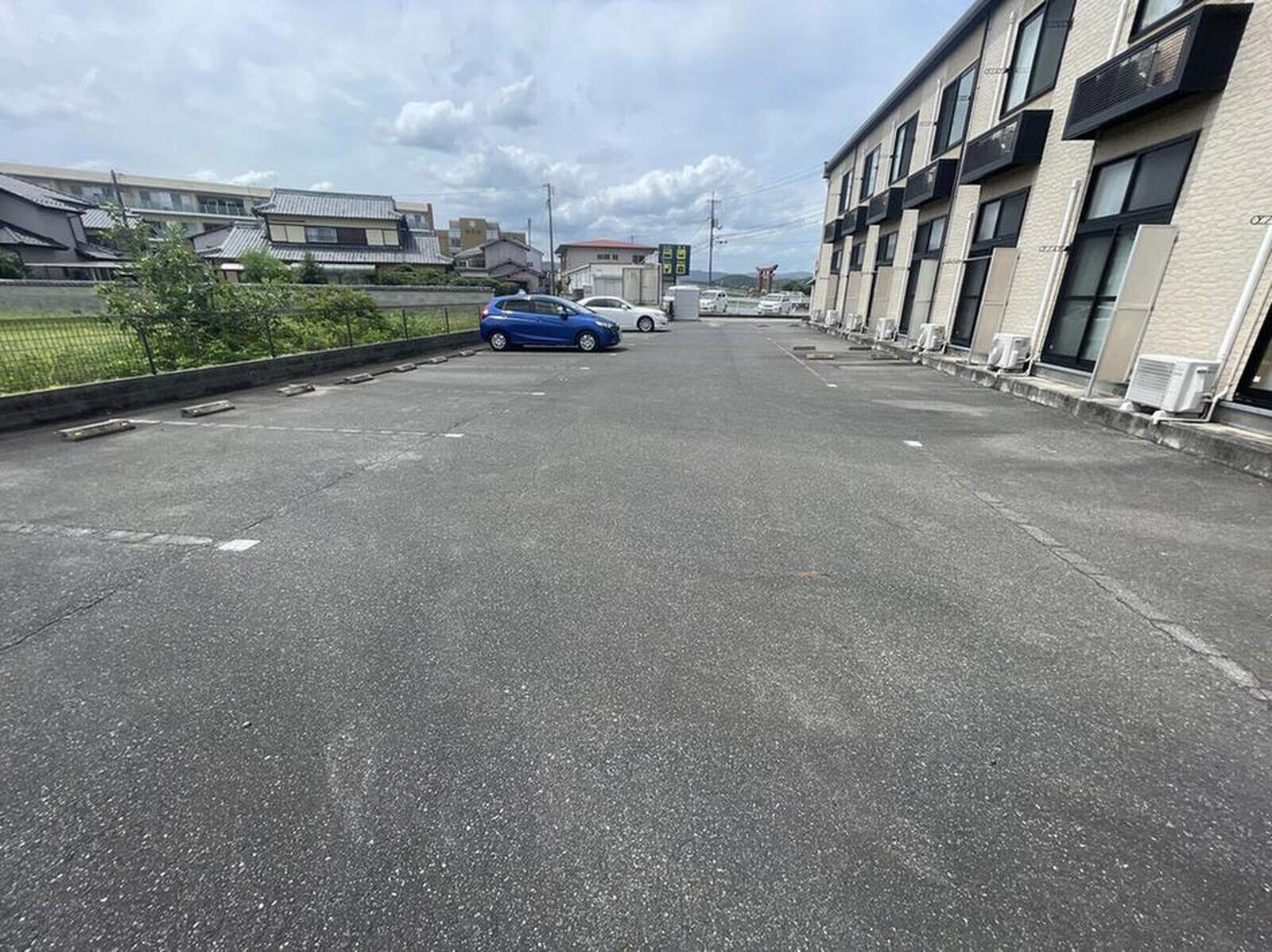 レオパレスピュア高松 写真4